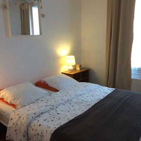 Appartement 4 Personnes Centre Ville Châteauneuf-sur-Loire Eksteriør bilde